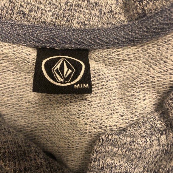 Bundle of Men’s thermal Volcom and Polo - Picture 3 of 5